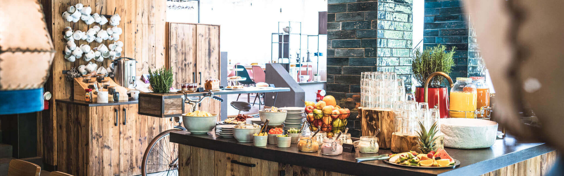 Regionales Frühstücksbuffet im Hotel Das Falkenstein
