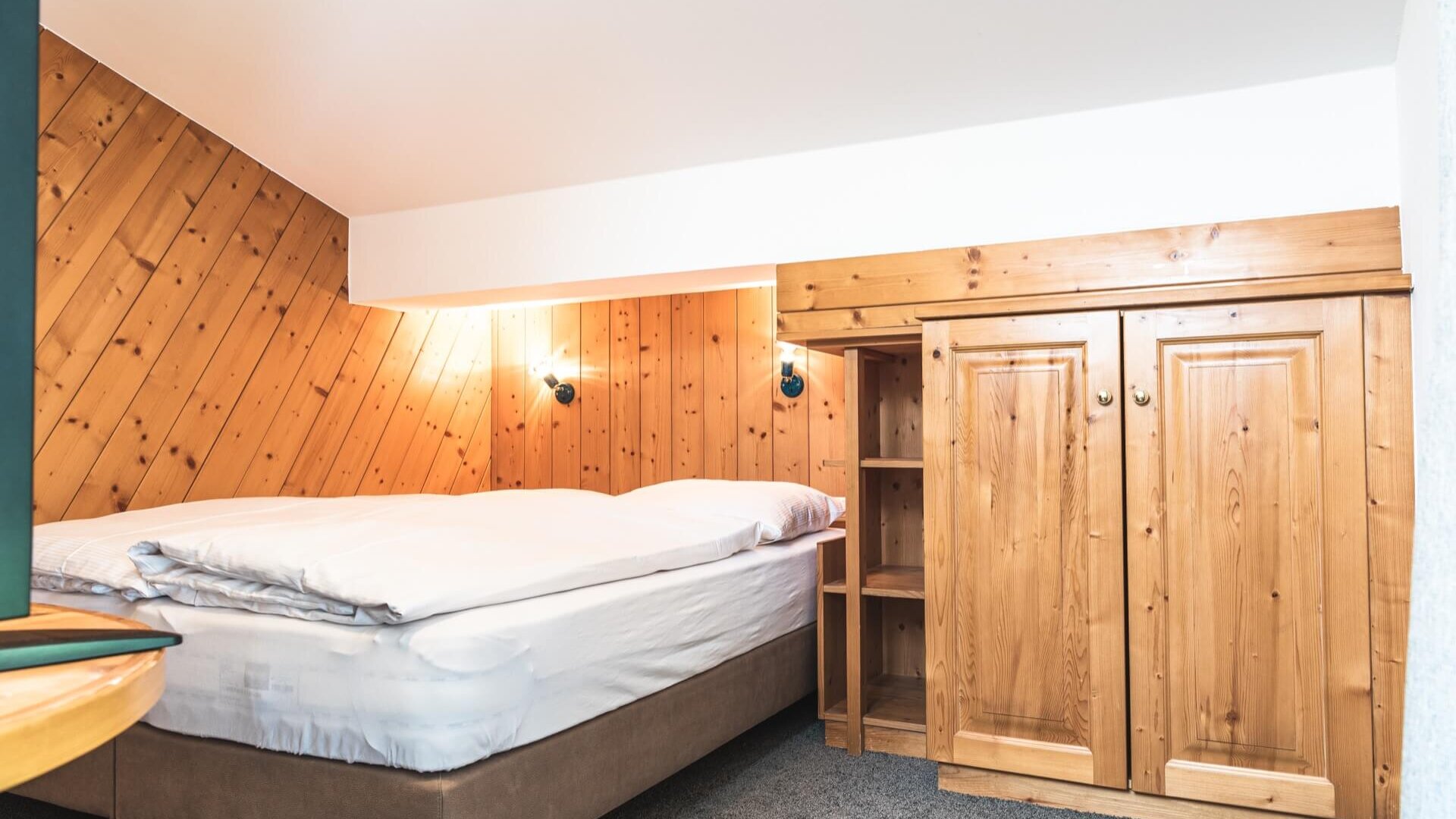 CORE Kaprun - Jugend-/Mansardenzimmer