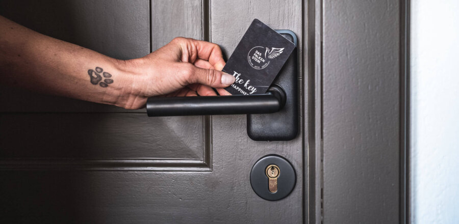 Keycard und Zimmertüre
