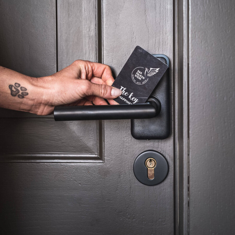 Keycard und Zimmertüre