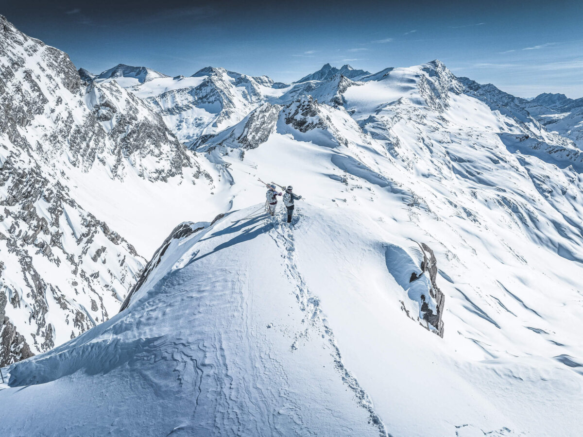 Ronachkopf in Thumersbach, Ausblick auf das Kitzsteinhorn