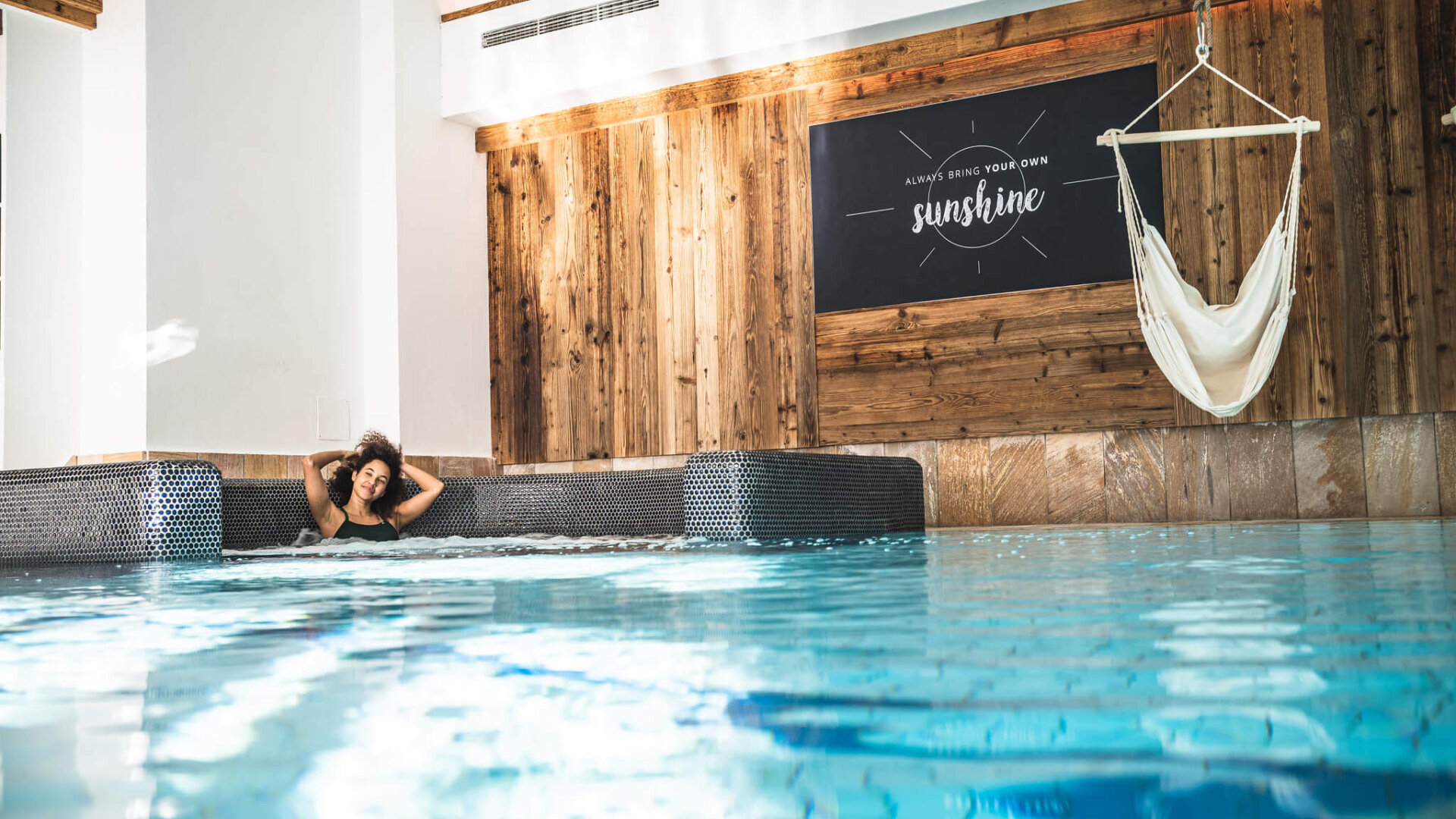 Wellness Hallenbad im Hotel Falkenstein in Kaprun