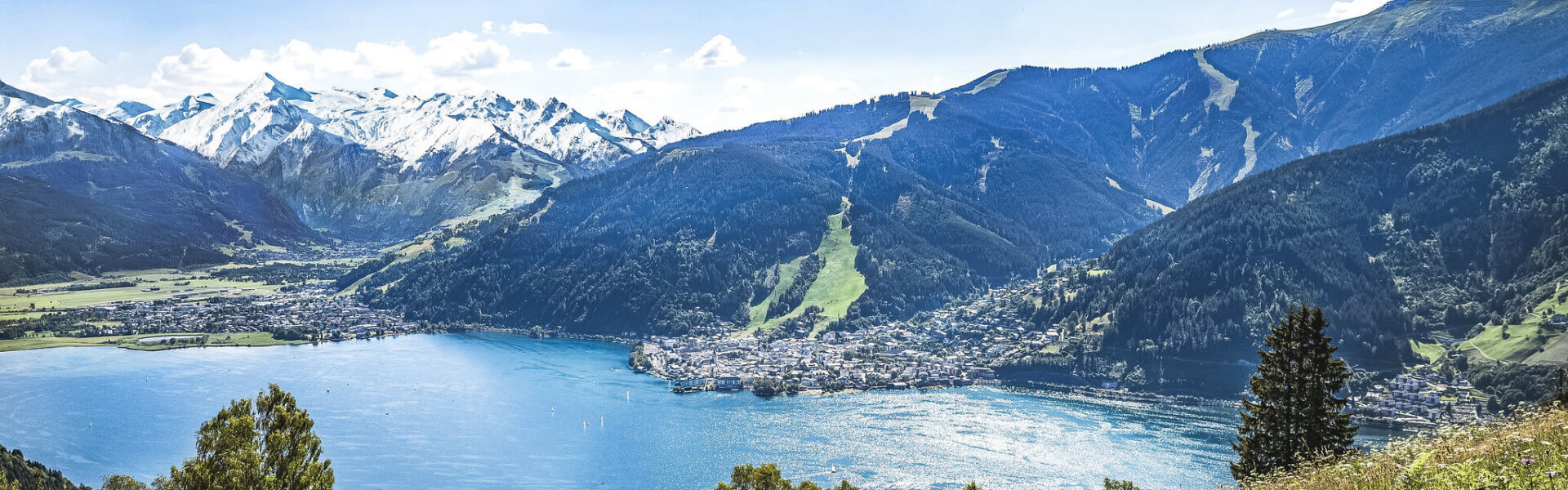 Aussicht auf den Zeller See und Zell am See, Kaprun im Sommer